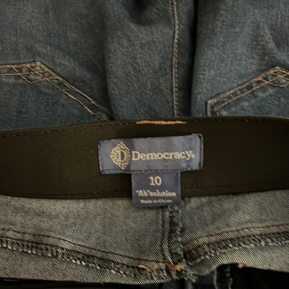 Democracy abd solution, shorts - Picture 3 of 6